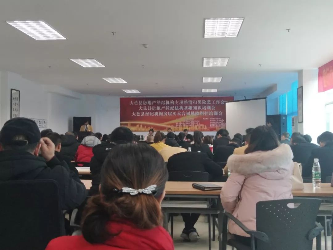 最新公积金提取代办中介上海方法分析(最方便真实的苍南上海公积金代办提取业务方法)